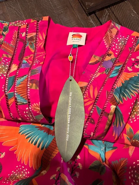 Farm Rio Macaw Romper Size L - Picture 5 of 10